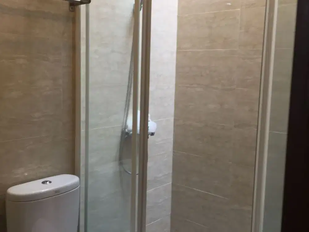 SIAP HUNI & LOKASI STRATEGIS! Rumah 2 Lantai di Discovery Bintaro — Bebas Banjir, Full Fasilitas & Legalitas SHM  (SP 0176)