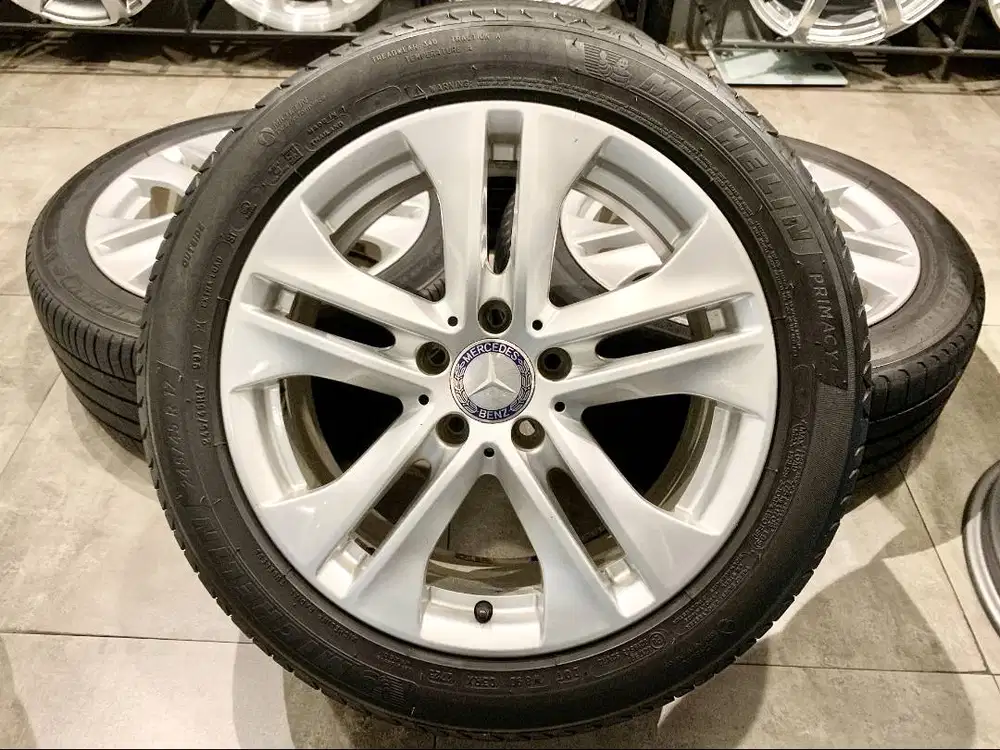 Velg OEM Mercedes Benz E Class  W212 Avg, R-17, Lebar 8, PCD 5x112