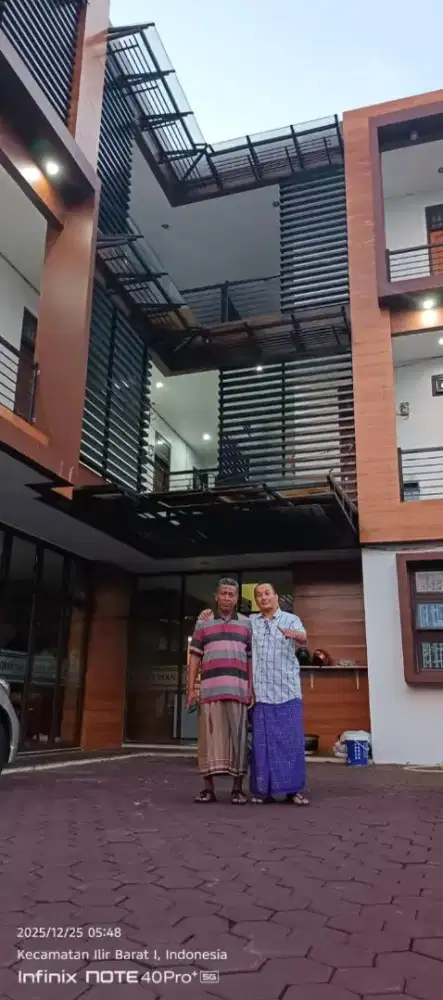 Di jual cepat Rumah kost 3 lantai beserta isinya di palembang