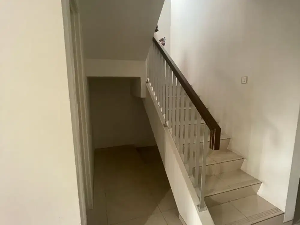 SIAP HUNI & LOKASI STRATEGIS! Rumah 2 Lantai di Discovery Bintaro — Bebas Banjir, Lokasi Strategis & Legalitas PPJB  (SP 0183)