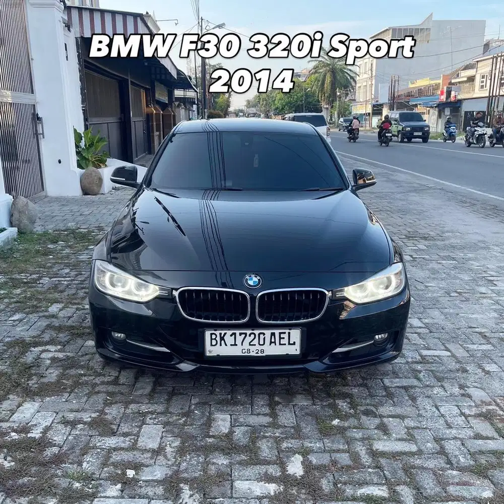 BMW F30 320i Sport 2014 A/T