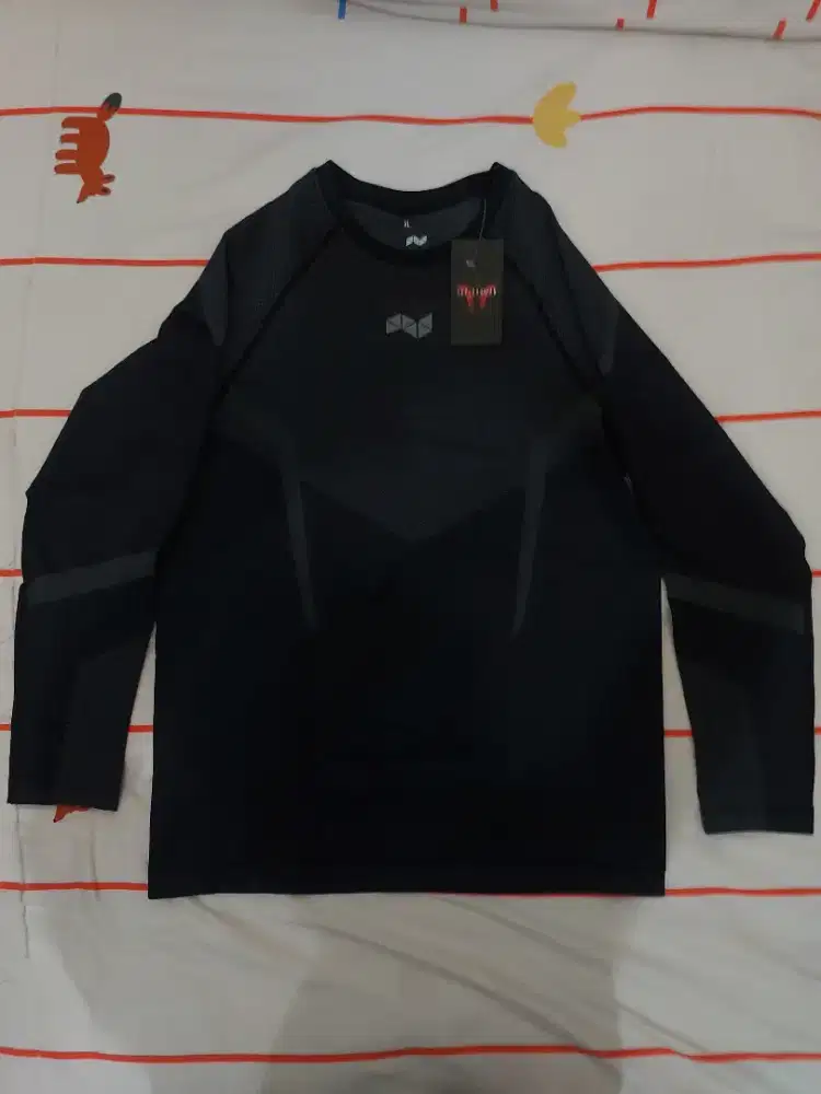 Di JUAL T-Shirt GYM SUPERHUMAN By NEVERES (LongSleeve) size XL.