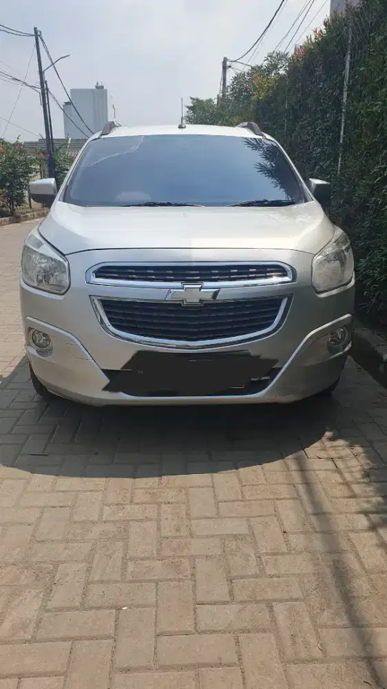 Dijual Chevrolet Spin 2014 A/T