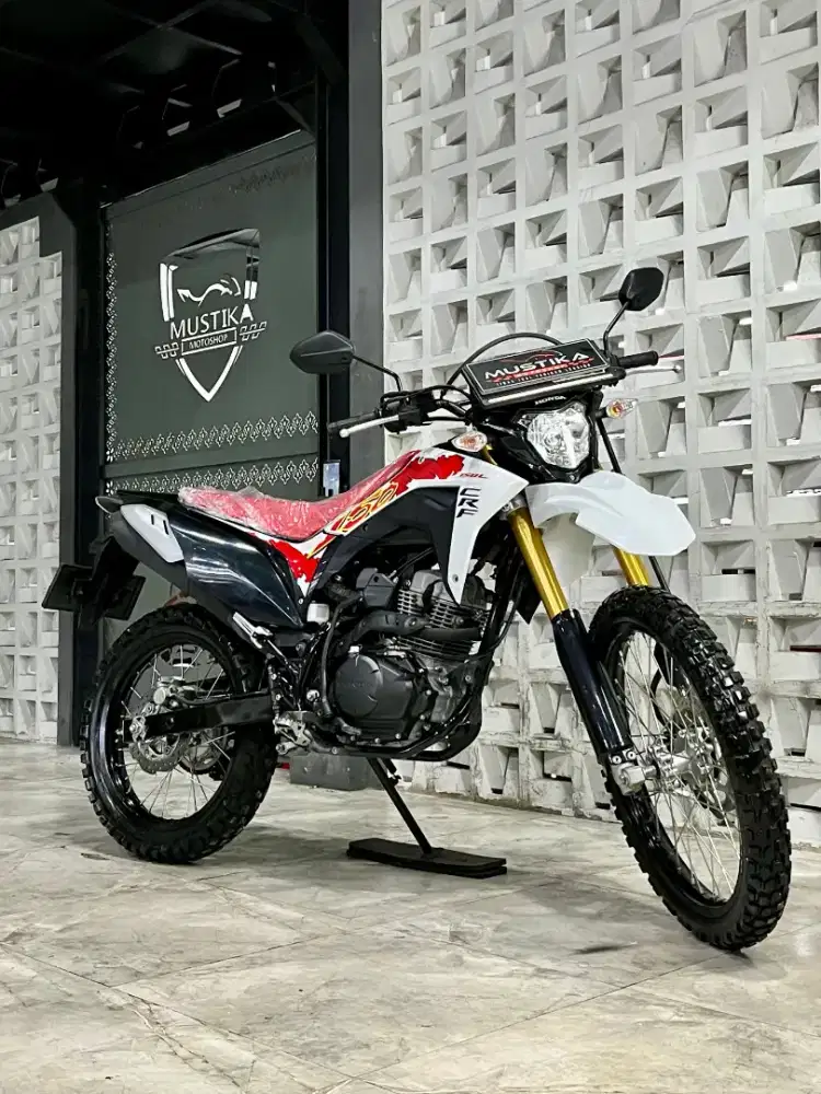 Like New‼️Honda CRF 150 2025. KM 5rb. DANNY Mustika Motor Sulfat