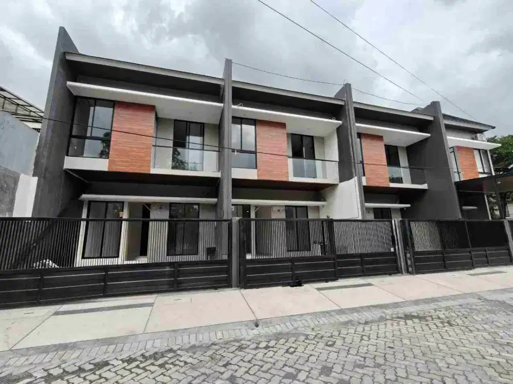 Dekat Ubaya‼️Rumah Baru Gress Panjang Jiwo