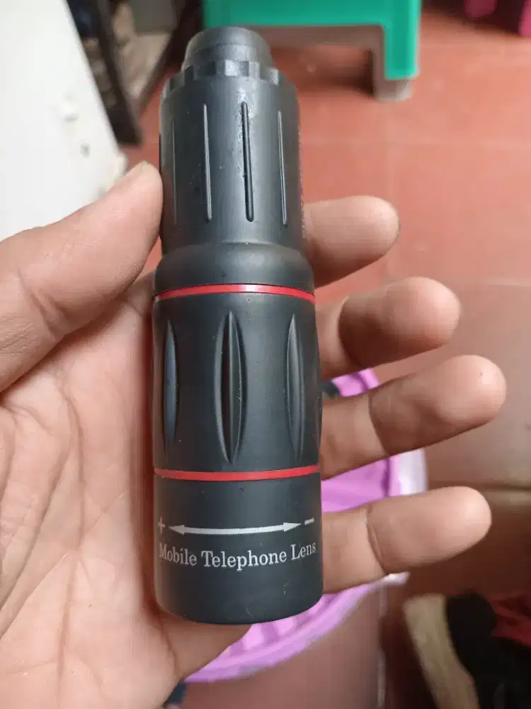 Lensa mobile telepone