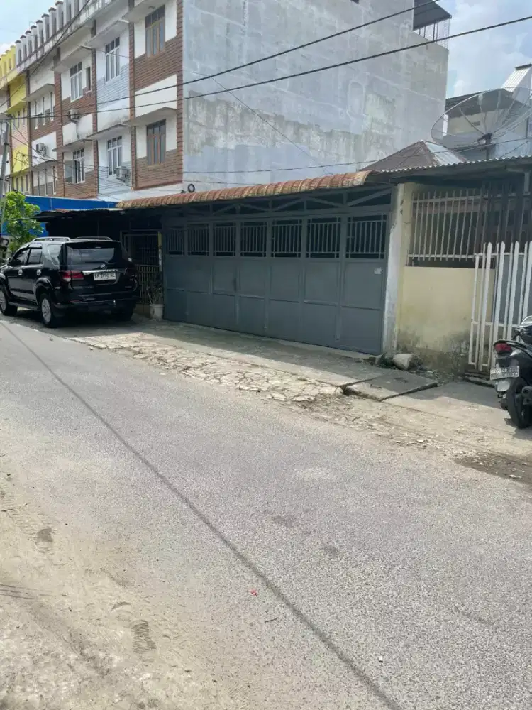 Pengantaran barang dan pemakingan barang