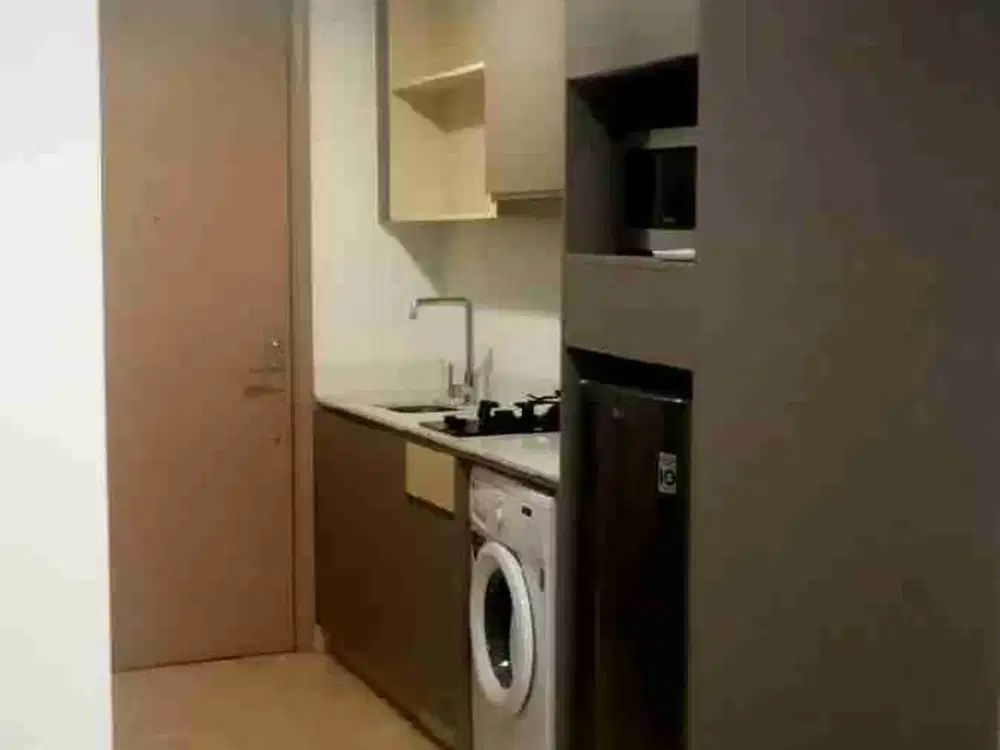 DISEWA APARTEMEN GOLD COAST STUDIO SEMI FURNISH