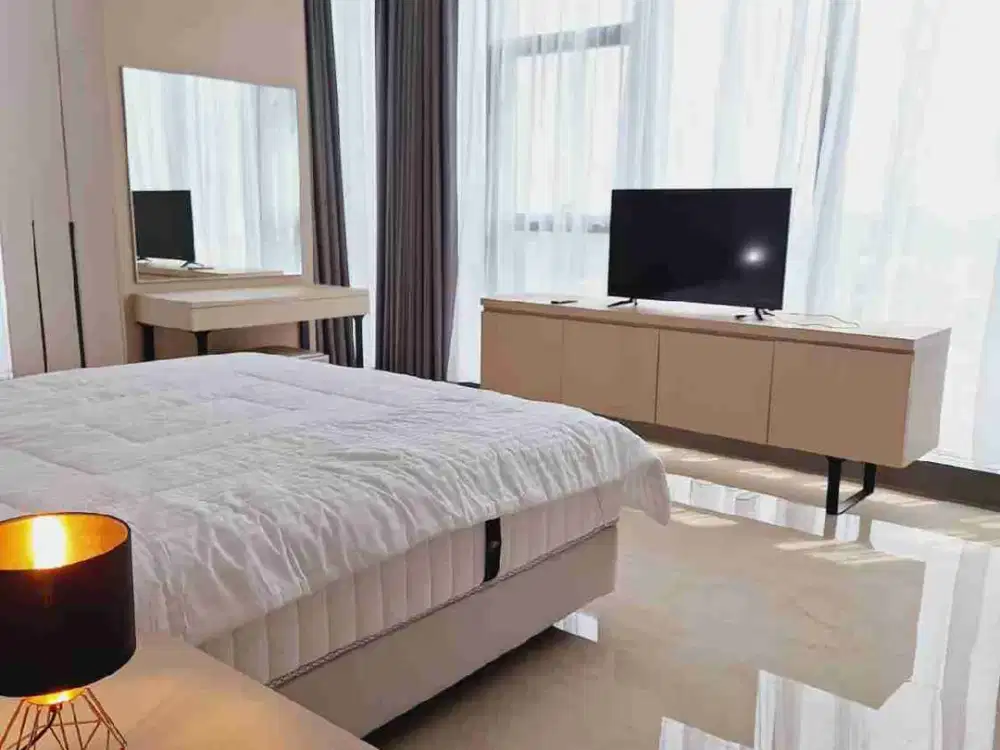 Apartemen L'avenue 3 BR , 162m2 full furnish north Tower Pancoran pasar minggu