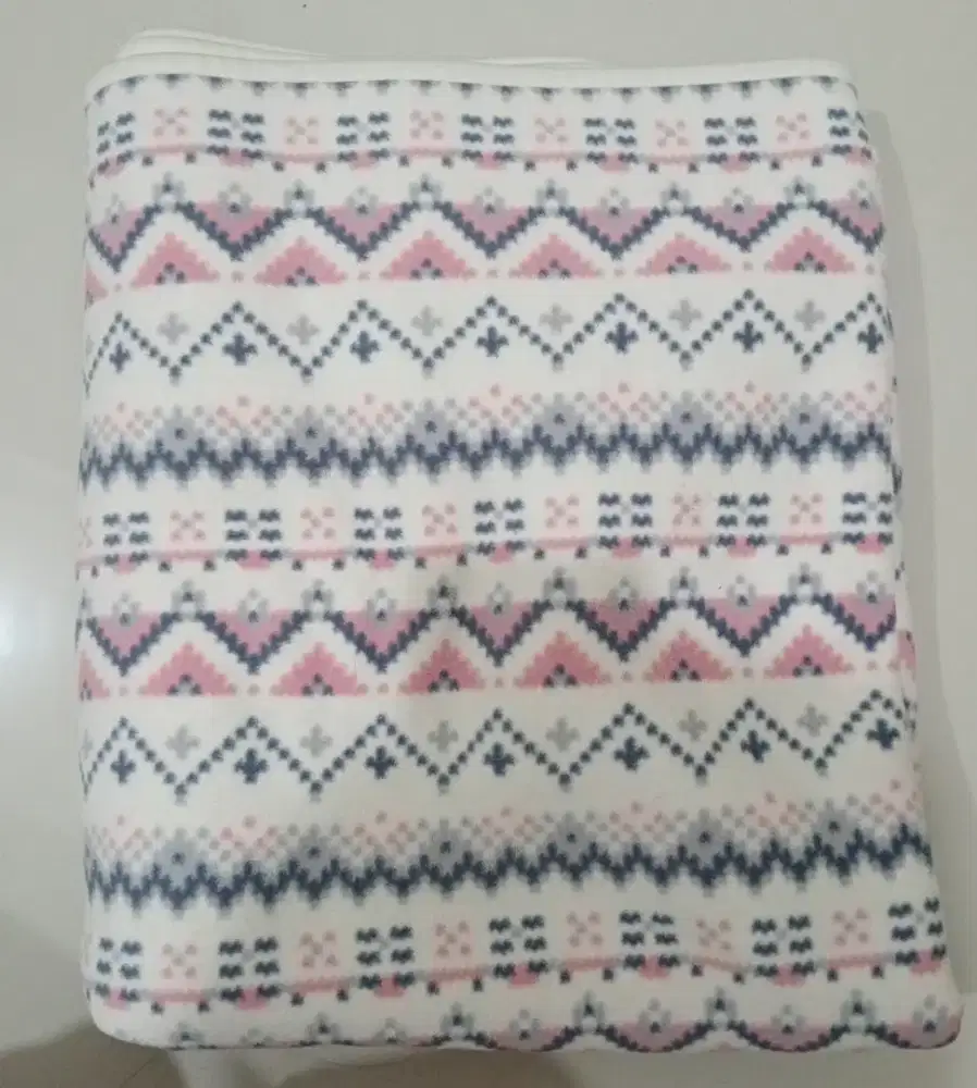 Blanket (Selimut) Uniqlo
