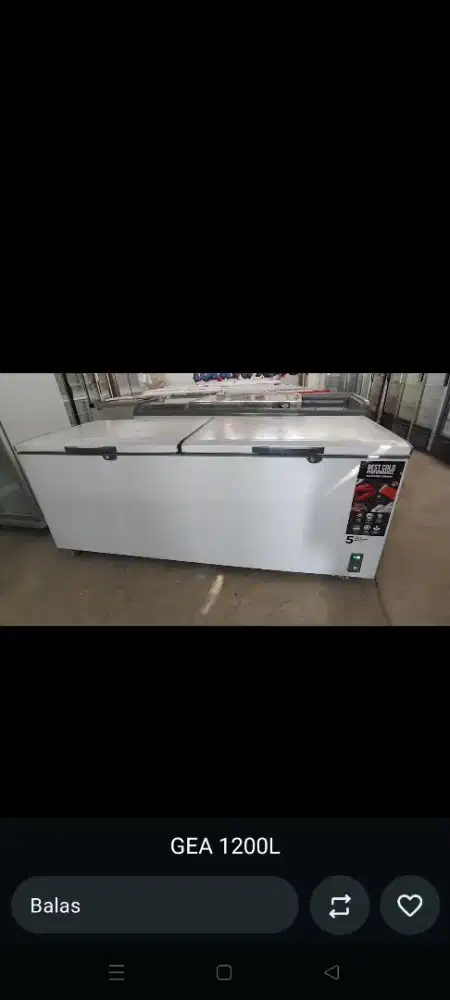 Jual macam2 showcase 2 pintu besar dan freezer box besar