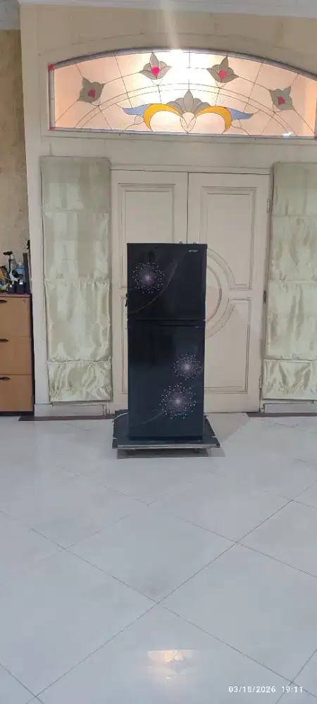 Kulkas Sharp 2 pintu