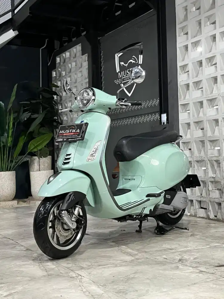 Vespa Primavera S 150 Igets ABS Green Relax.DANNY Mustika Motor Sulfat