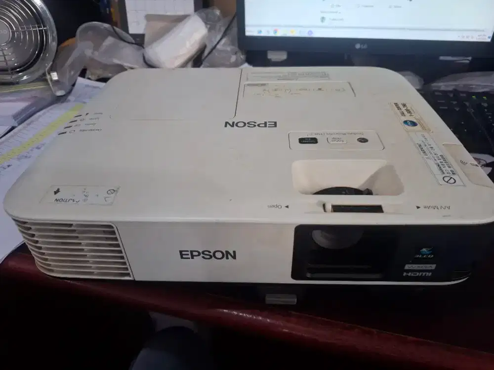 JUAL PROYEKTOR EPSON EB-2155W