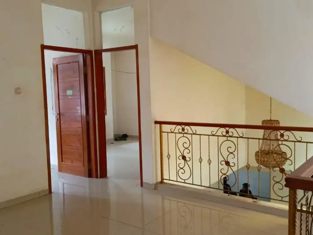 MURAH Jauh di Bawah NJOP Rumah Dalam Komplek di Cimindi