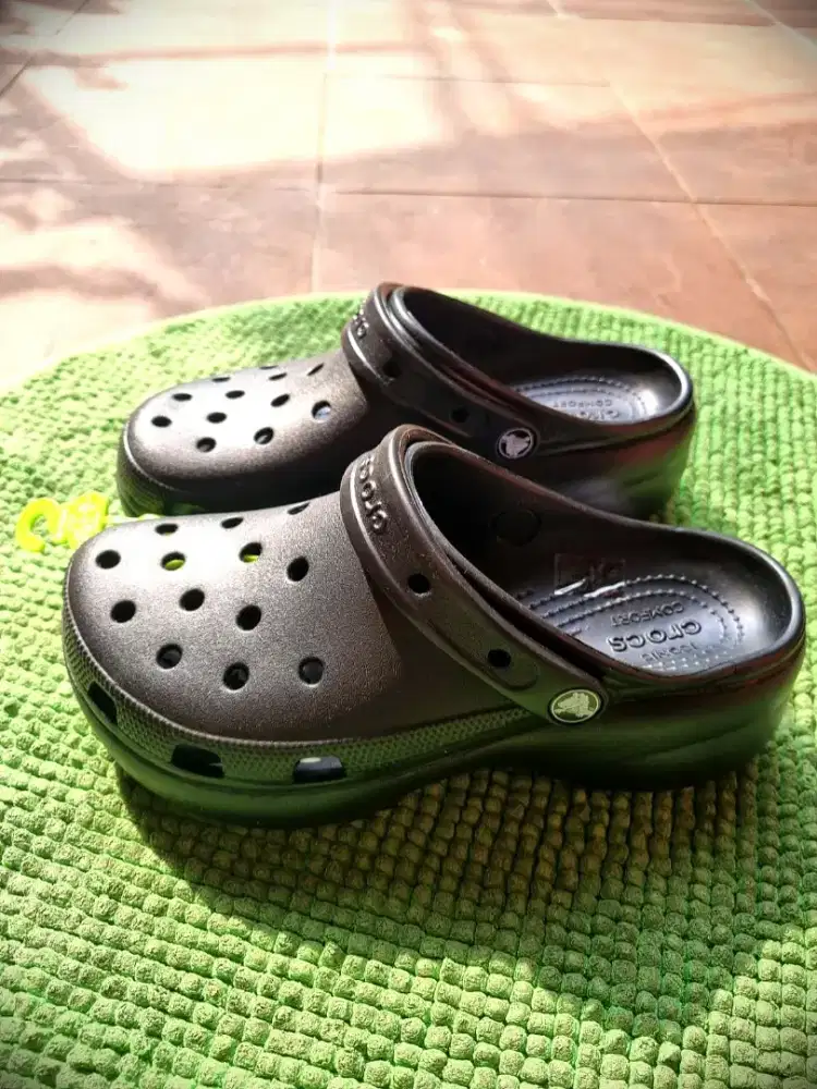 [NEW] CROCS Classic Women Clog 37-38 Hitam