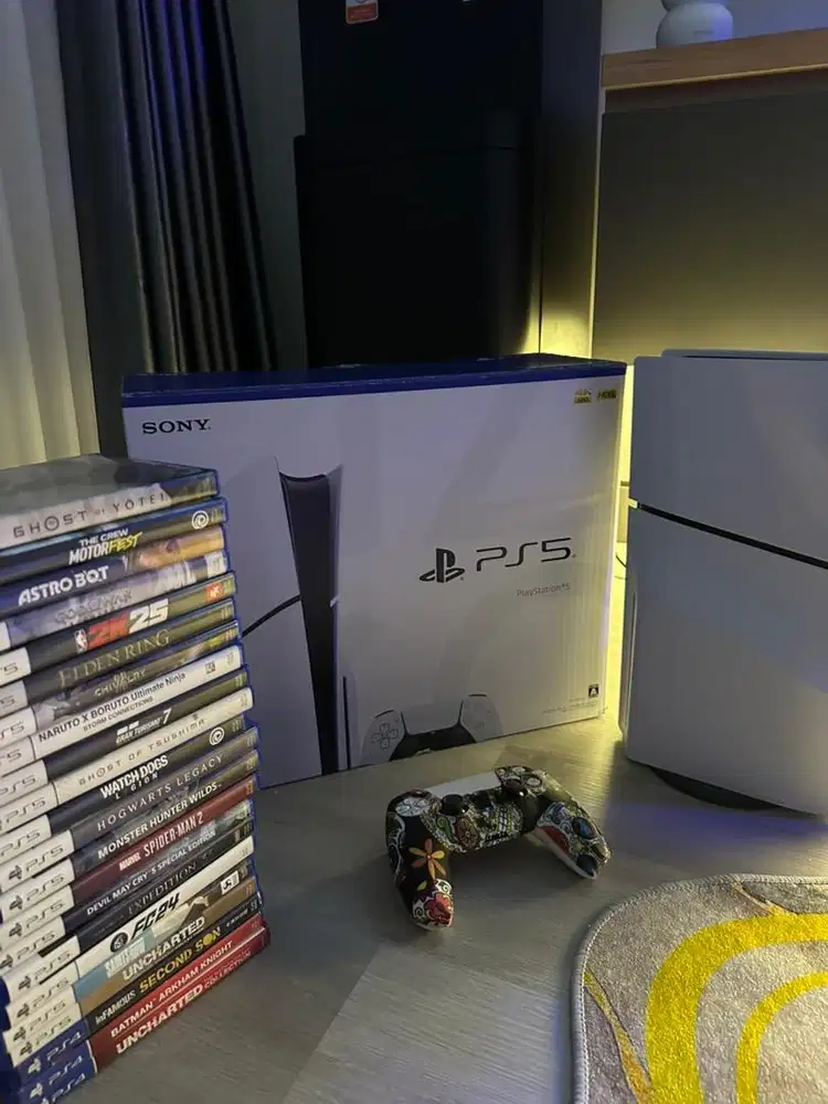 PS5 slim Disc like new + BD