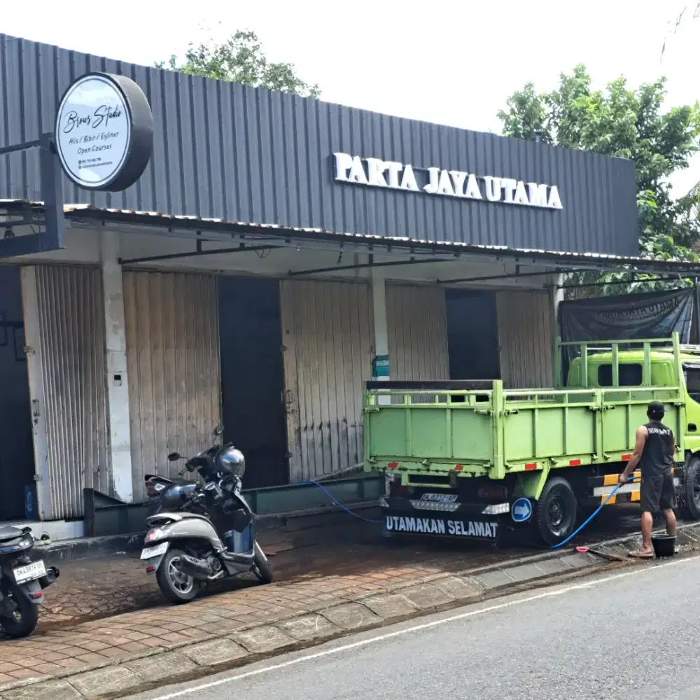 Deiver bengkel kontruksi baja