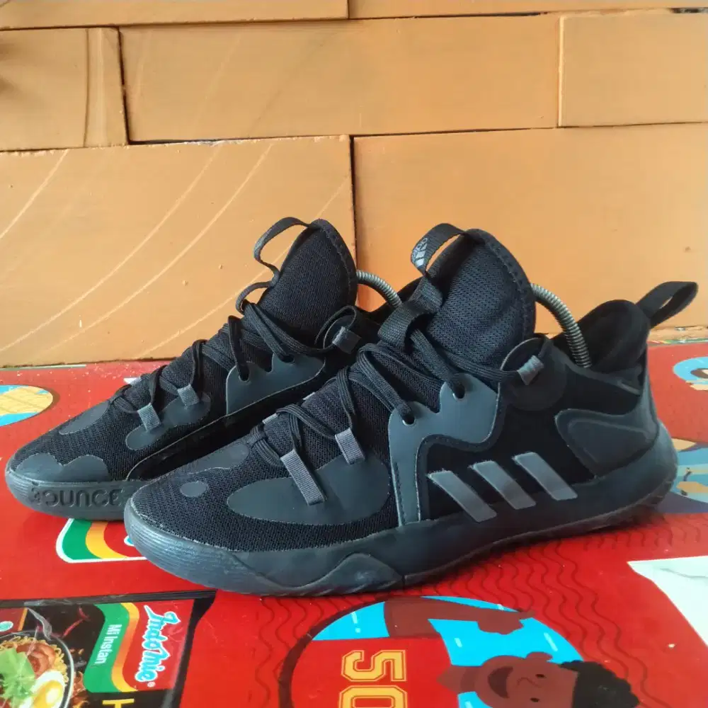 Sepatu Basket Adidas Harden Stepback 2