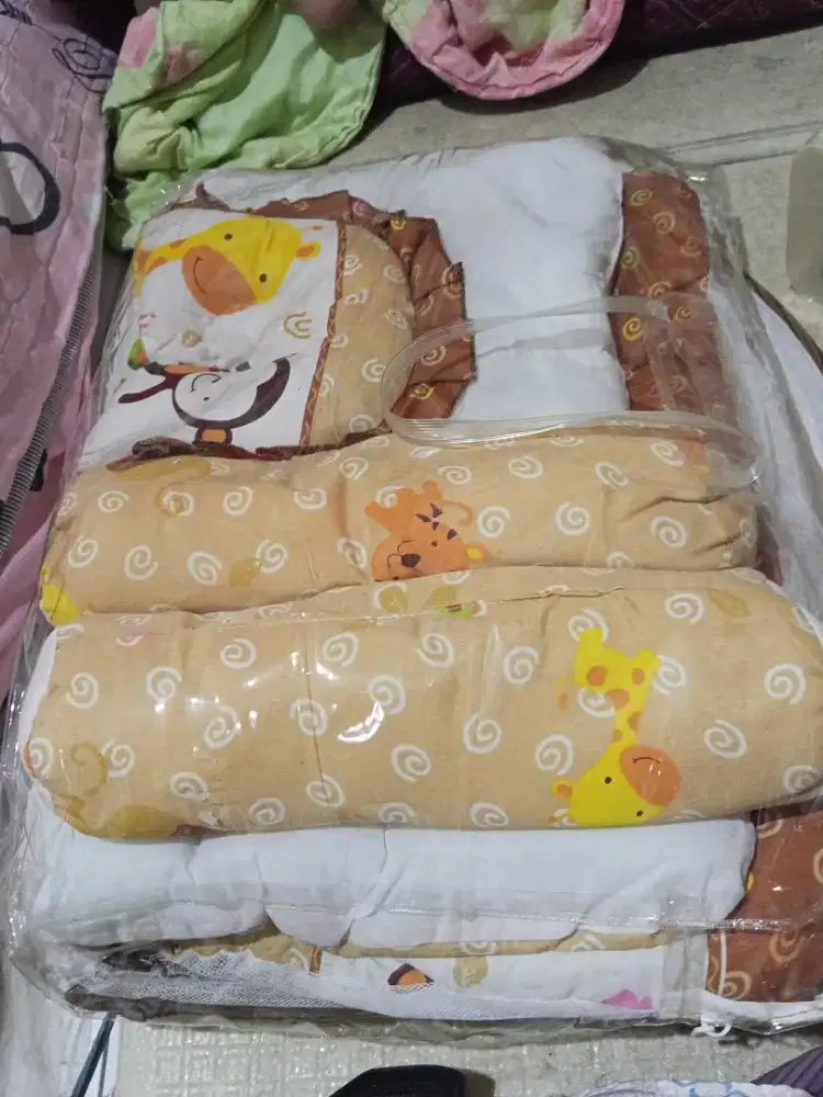 Bantal kasur bayi