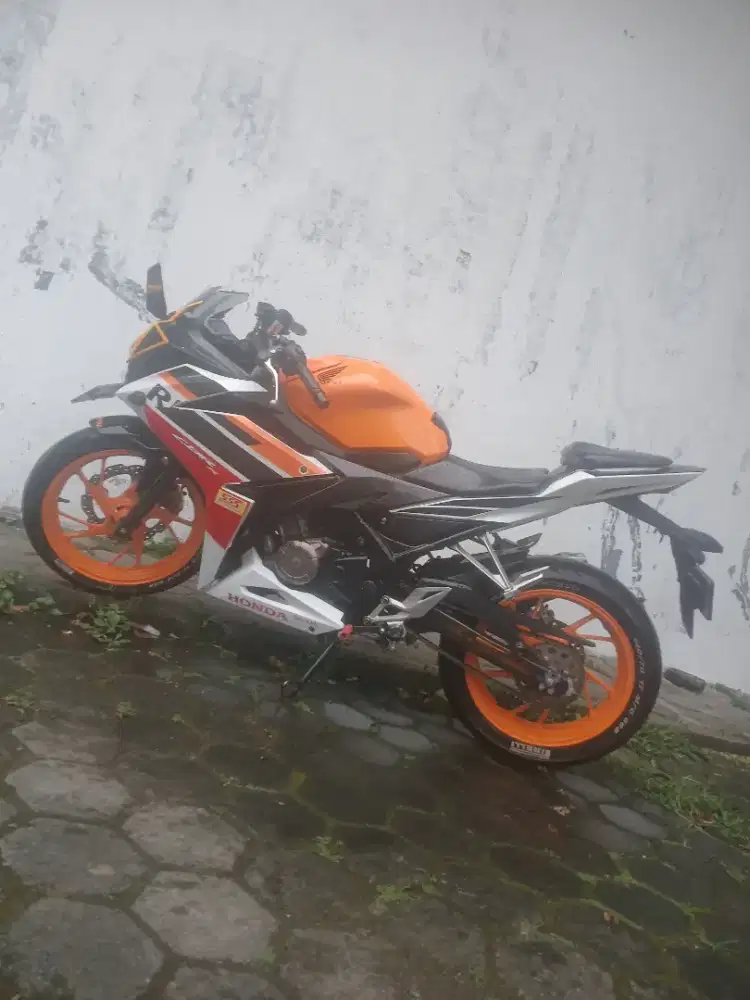 Jual cbr 150 r facelif siap pakai