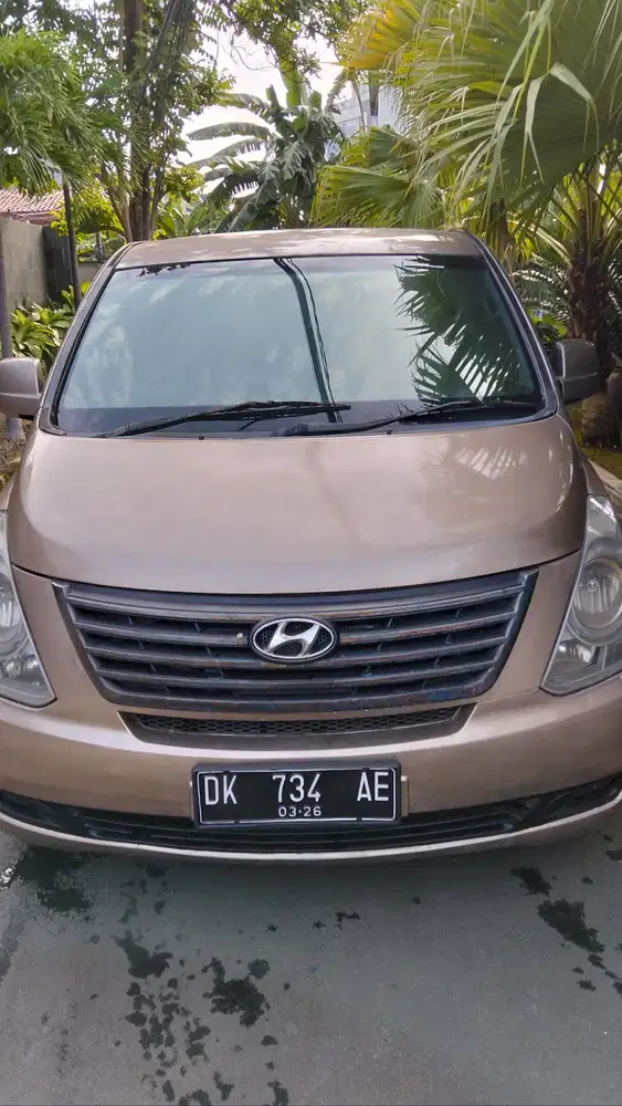 Hyundai H-1 2012