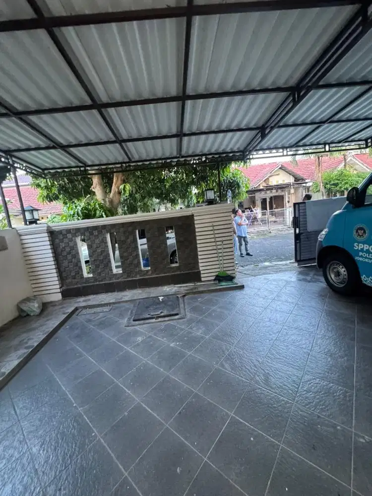 DIJUAL MURAH RUMAH GRAHA PADMA  SEMARANG