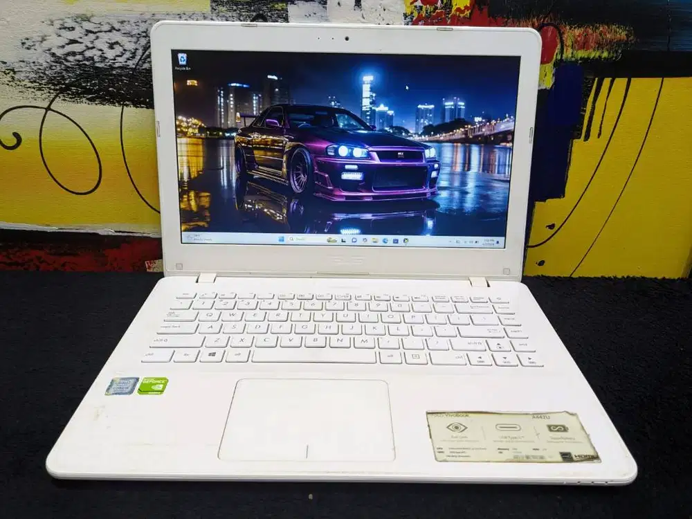 Laptop Gaming Asus X442U Core i5 Gen 8 8/512 Nvidia 930MX Mulus