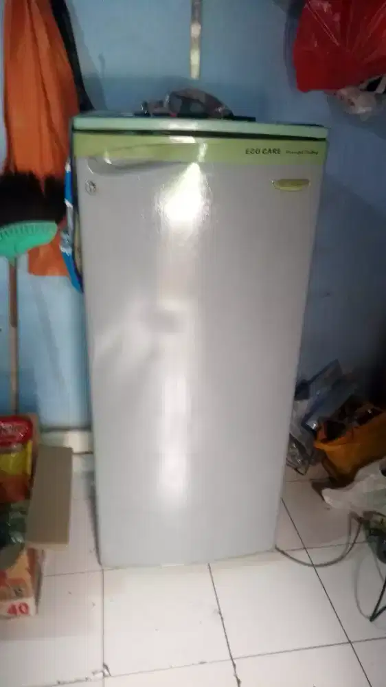 Kulkas Sharp 1 pintu