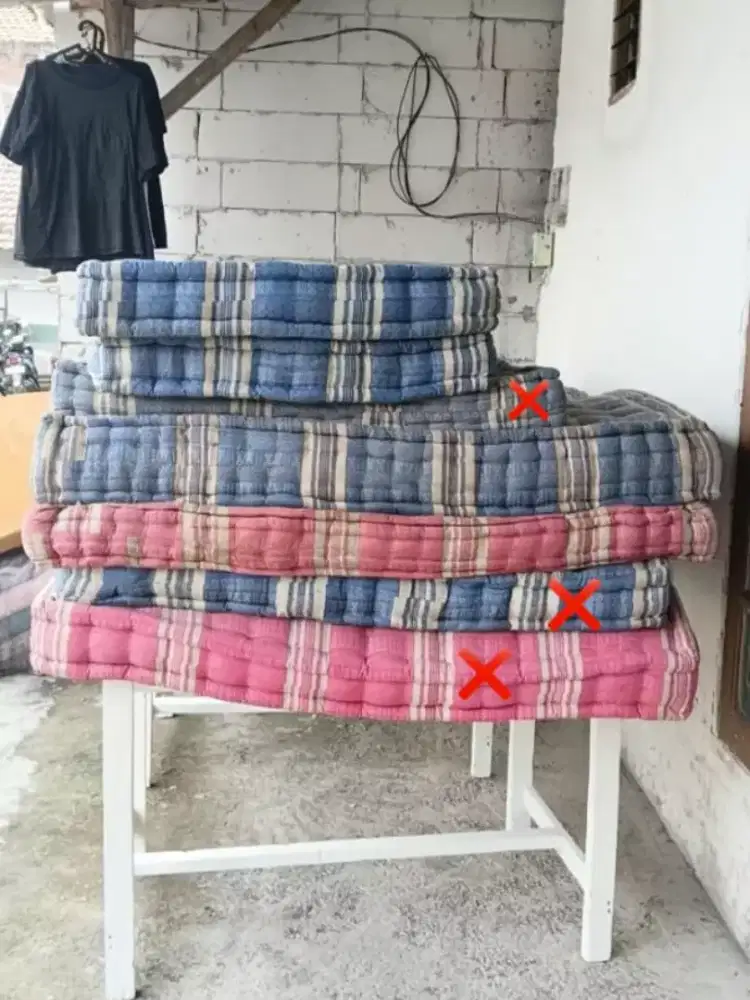 Di jual cepat murah kasur kapuk bekas