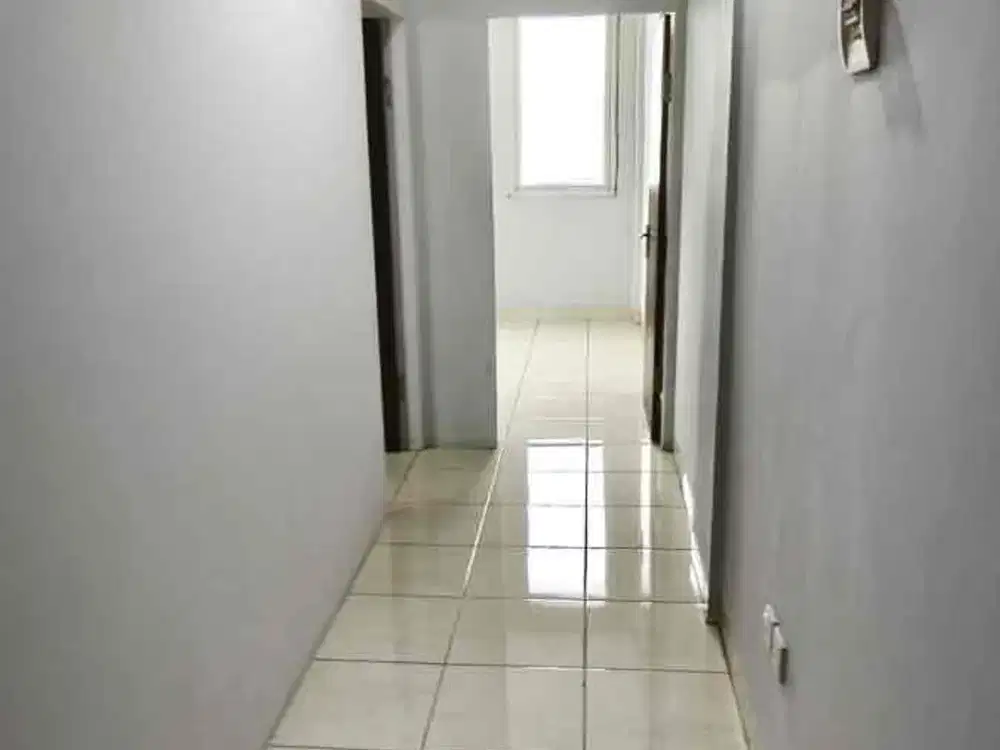 Jual / Sewa ruko MSquare 
LT. 72 m²
LB. 220 m²
Lebar muka 4.5 m
3 Lantai
Kamar Mandi 2
Dapur
Air Jetpump
Listrik 2200 Watt
Carport 2 Mobil
Hadap timur
SHGB
Harga sewa Rp. 70jt per tahun nego
Harga jual Rp. 2M nego fn