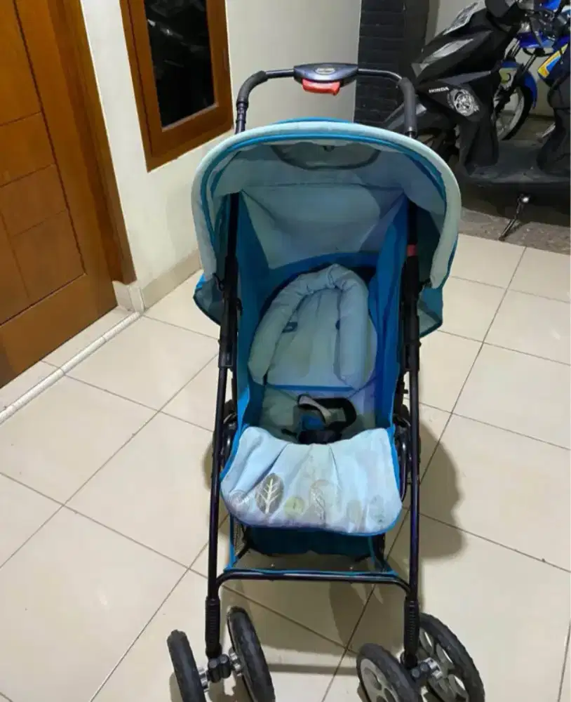 Stroller msh bagus