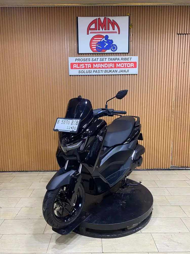 NMAX NEO 2025 KM 300 PERAK BODY MULUS LIKE NEW CASH/KREDIT/CC/PAYLATER
