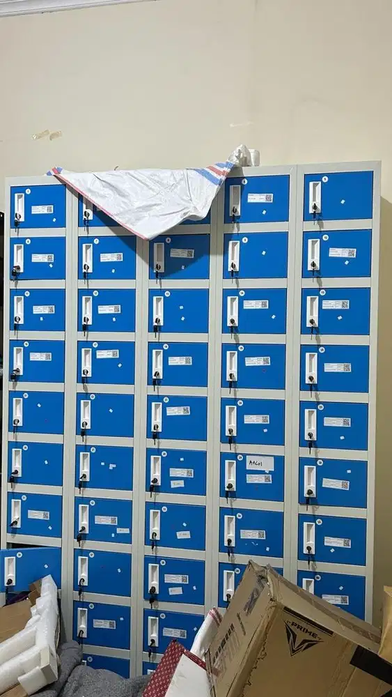 Loker Besi 50 Pintu (Second)