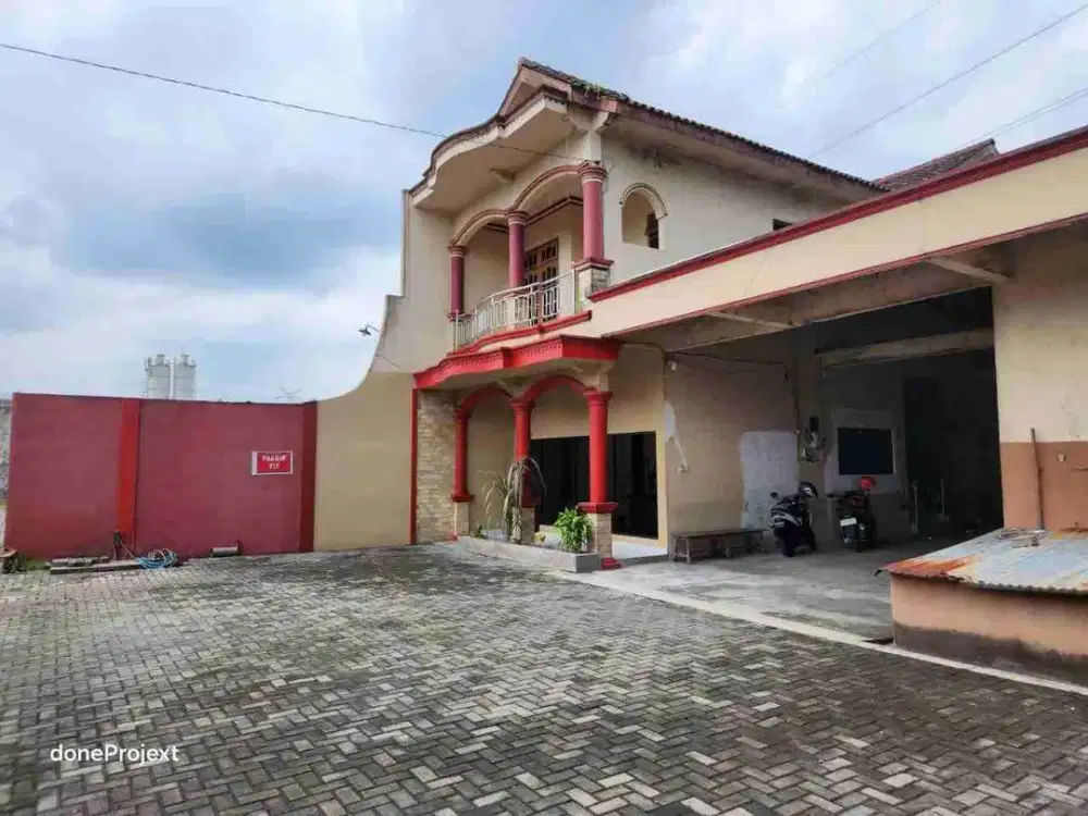 Gudang Luas Terawat Kawasan Industri dan pergudangan