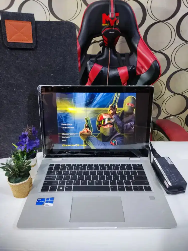 Laptop Ultra HP Elutebook 1030 Core i7 RAM 16Gb SSD 256Gb SLIM FLIP