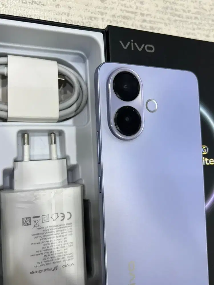 Vivo v60 lite 5g ram 8/256gb like new