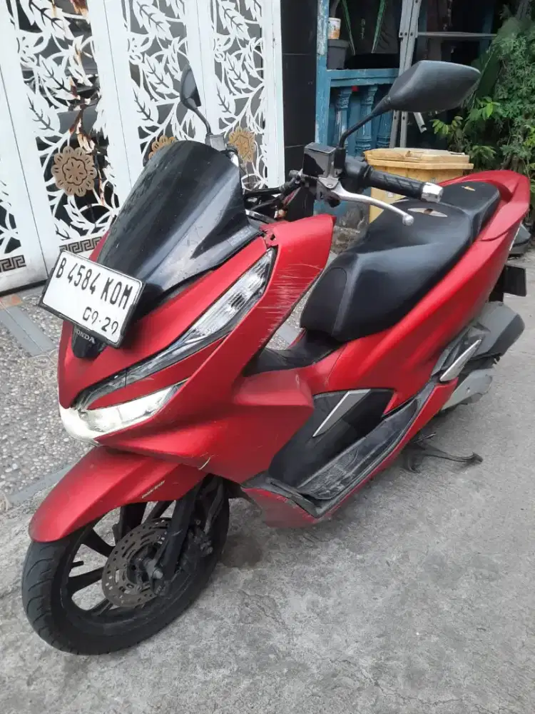 Honda PCX 2019 Keyless ss lengkap mesin bagus plat Bekasi Kota