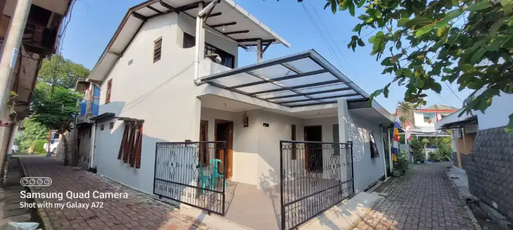 DIJUAL RUMAH SIAP HUNI RAPIH DAN STRATEGIS