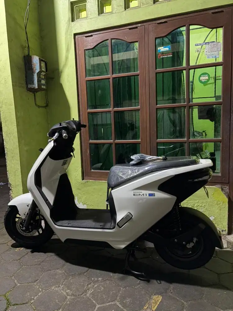 Honda EM 1 Listrik