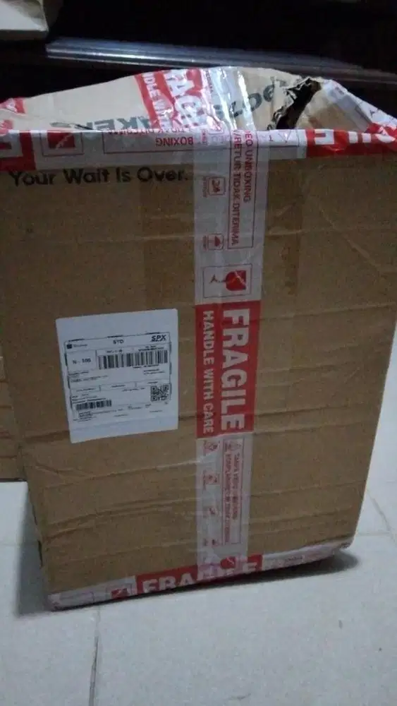 slides lacoste strap