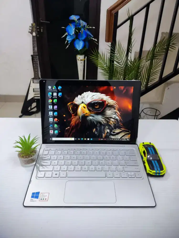 HP SPECTRE X2 F34 2in1 MULUS bisa jadi laptop bisa jadi tablet