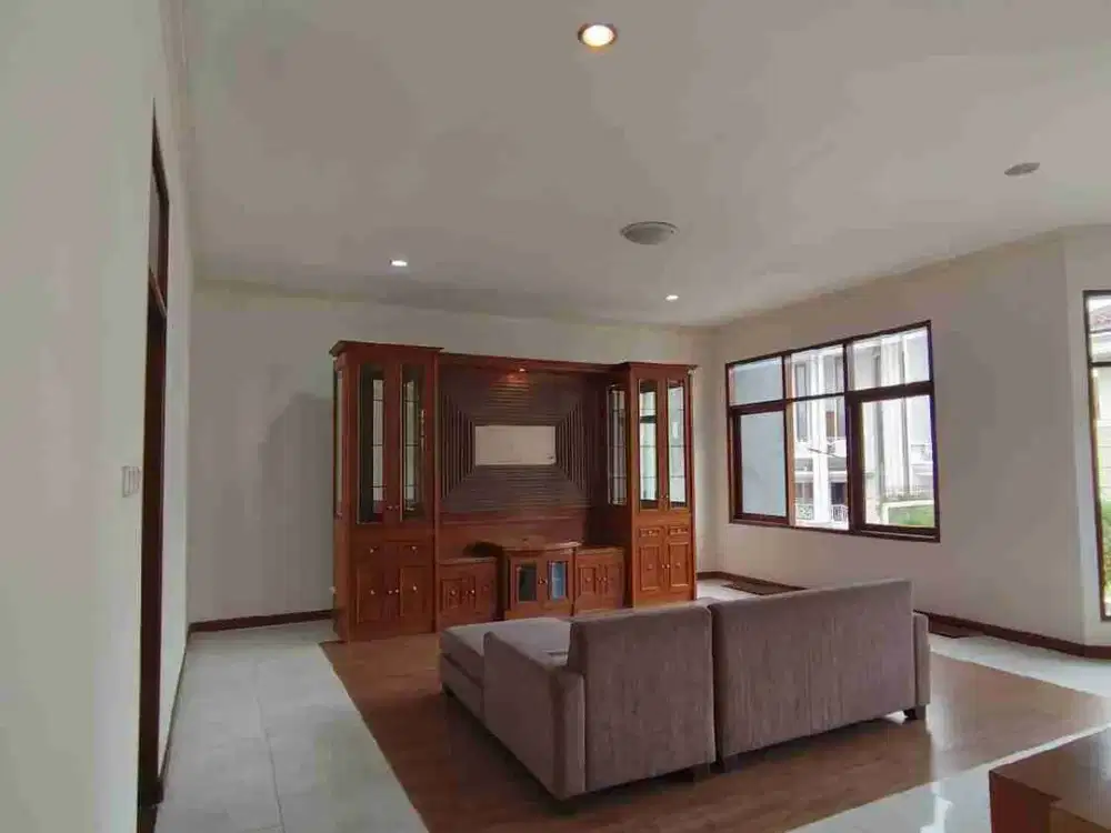 Disewakan Rumah Siap Huni Full Furnished Setraduta