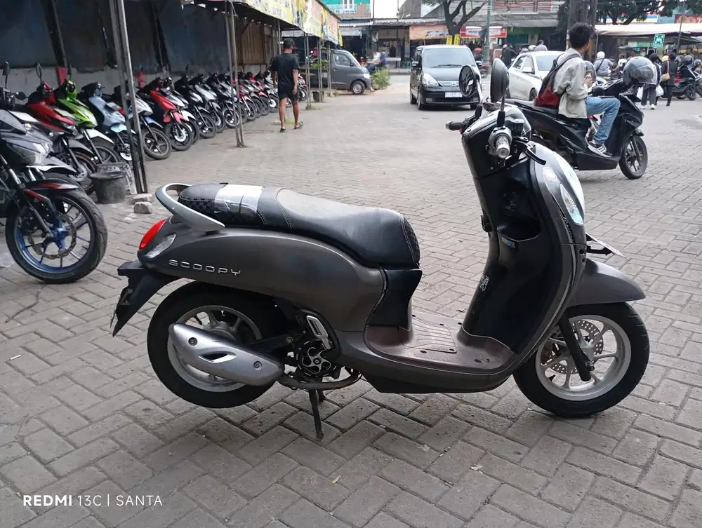 Honda Scoopy Tahun 2022 surat komplit