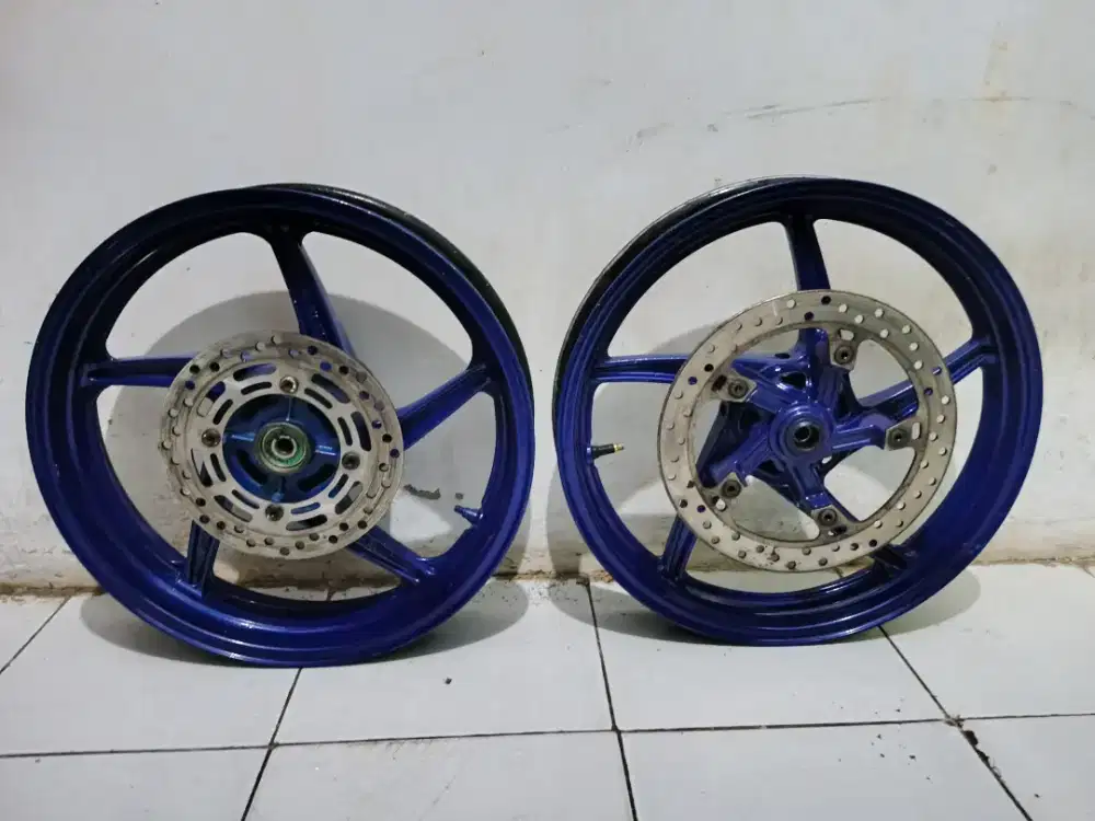 Velg CBR 150R old K45A ORI