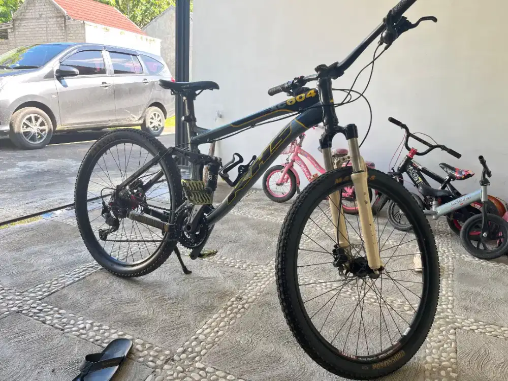 Sepeda downhill KHS XC 604 M 27.5 FULL SPEAK
