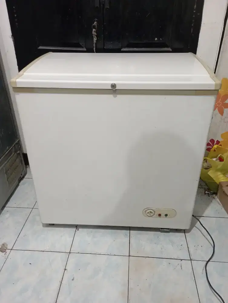 Freezer atiz 200 liter