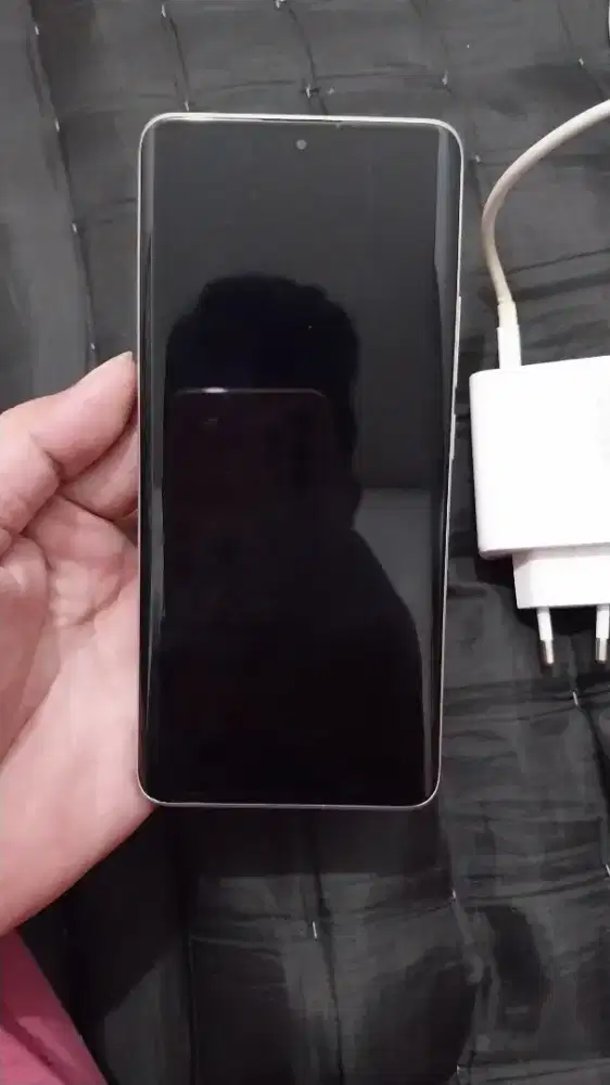 Redmi note 13 pro+ 12/512 hp cas ori 120watt HP orian lecet pemakaian