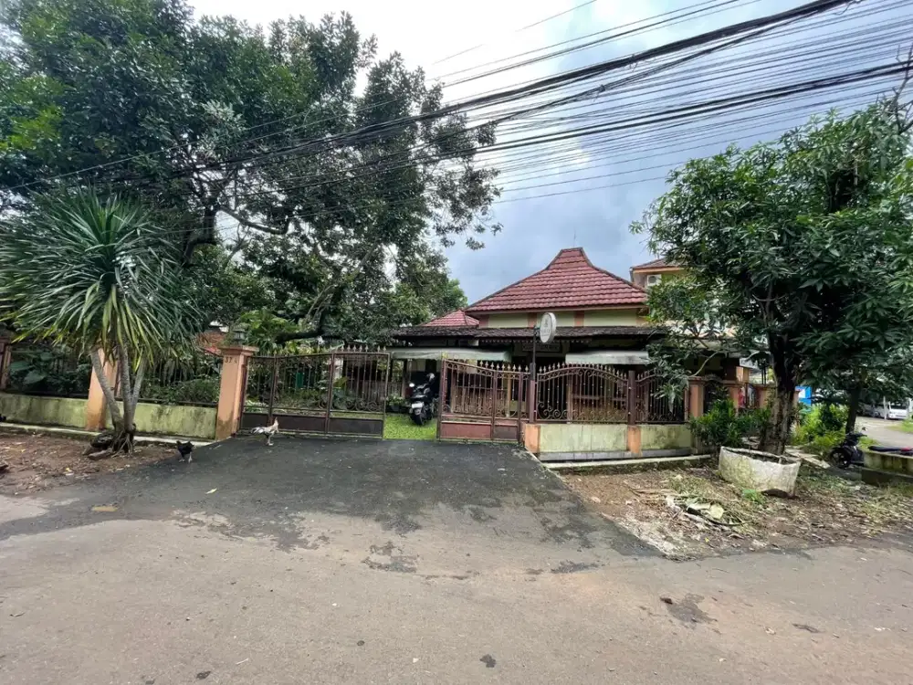 Jual Separuh Harga Rumah Luas Cocok Untuk Usaha / Kantor / Gudang Dekat Cibubur