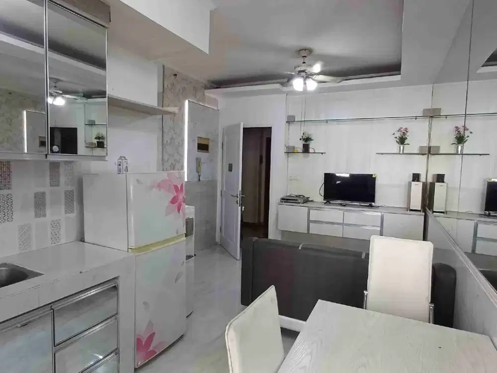 Disewakan 1 tahun apartemen mediterania boulevad